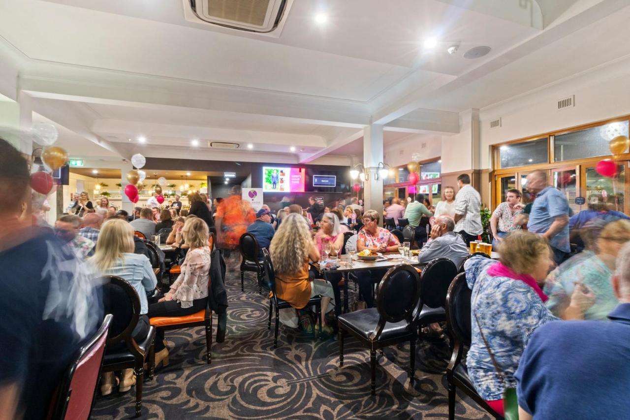 Hotel Queanbeyan Canberra Extérieur photo