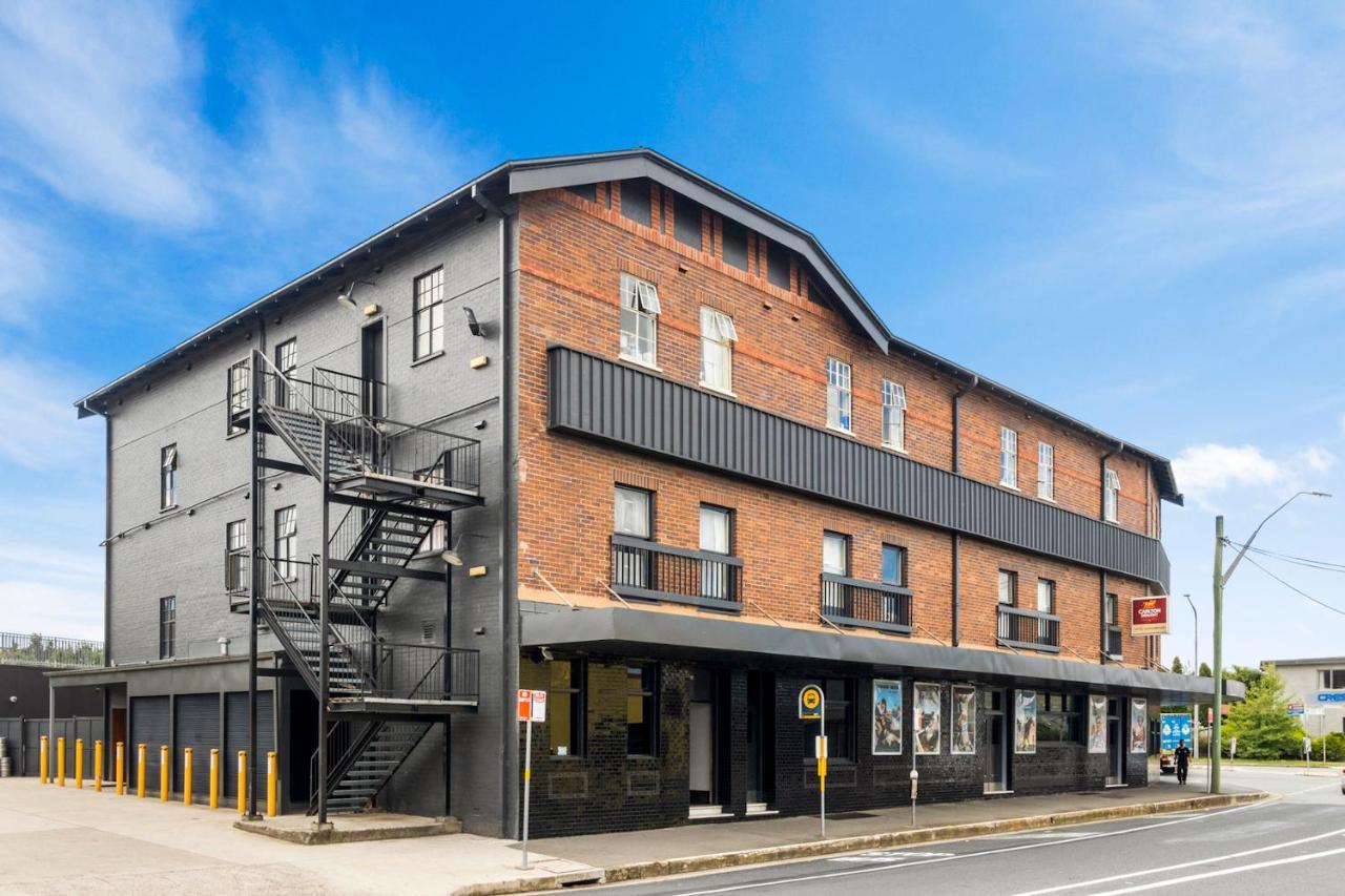 Hotel Queanbeyan Canberra Extérieur photo